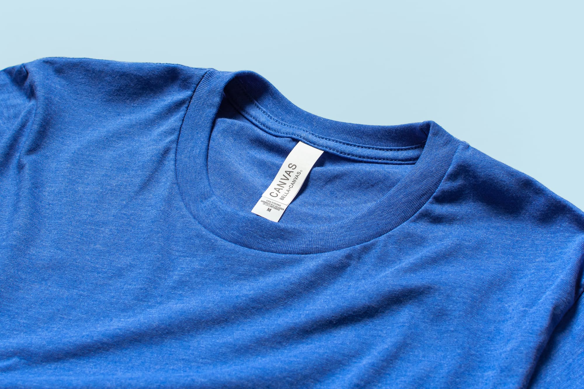 Detail of the collar and tag of the Bella Canvas Jersey T-Shirt.
